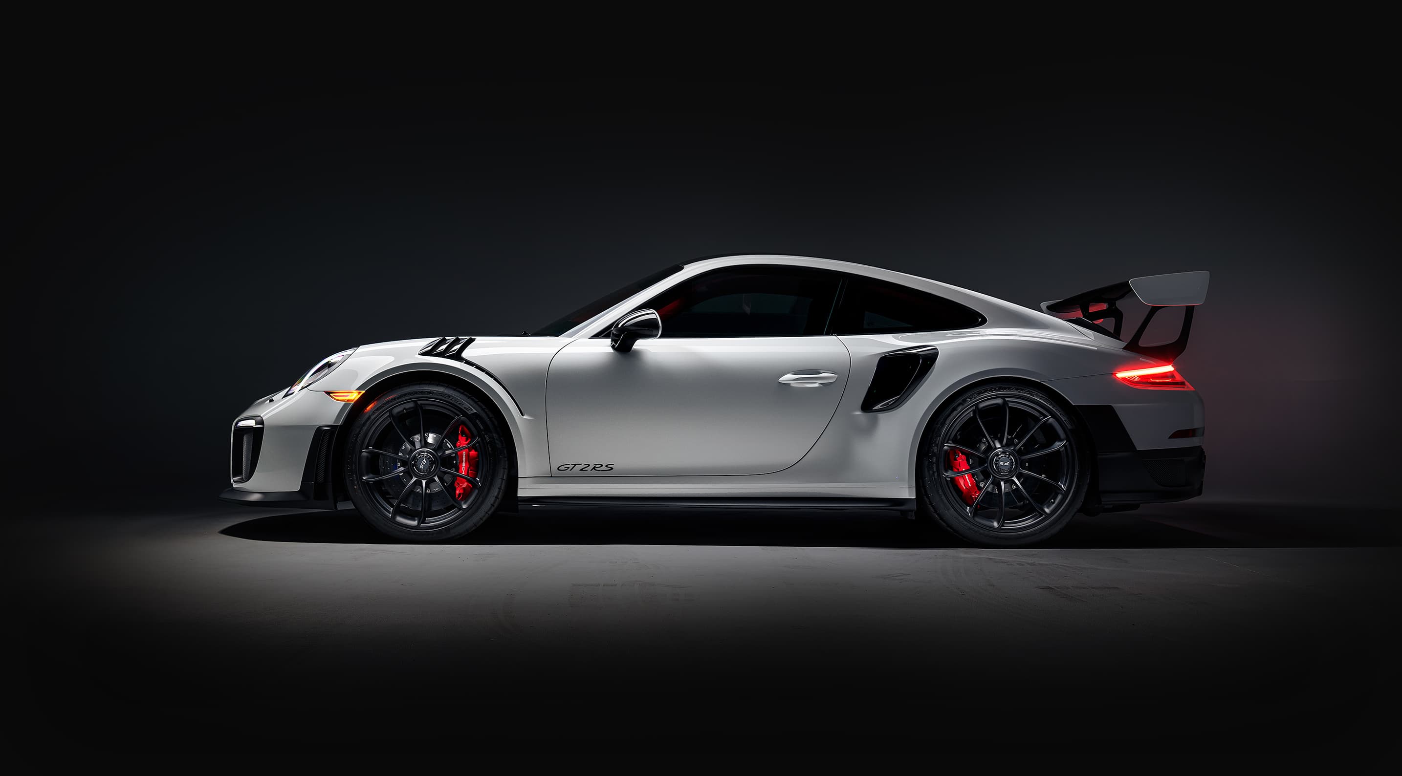 duPont REGISTRY News
